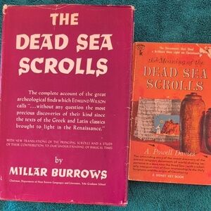 2 Vintage Books   The Dead Sea Scrolls by Millar Burrows 1961 & Paperback
